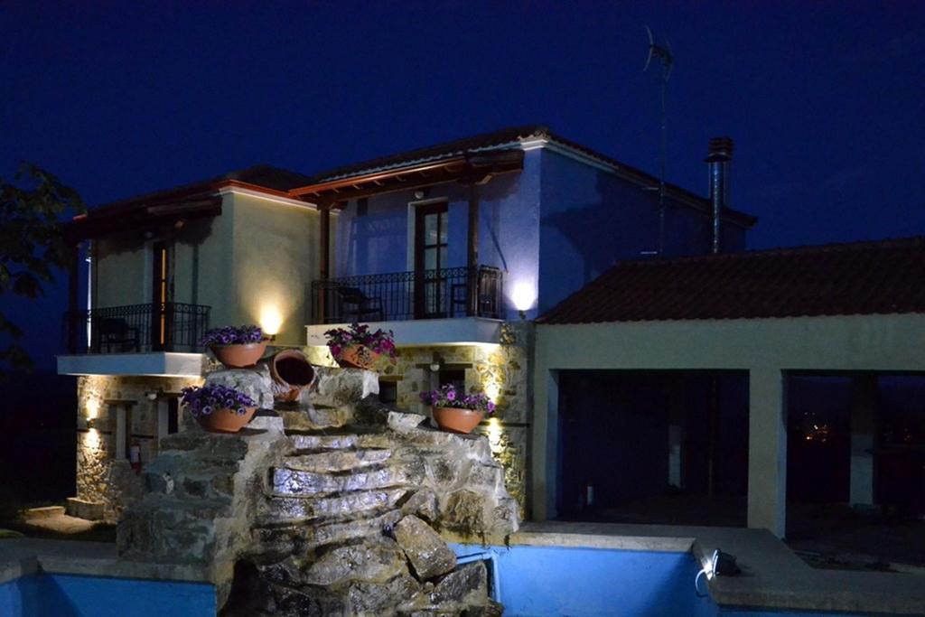 Hotel Prasino Horio Arnaía Exteriér fotografie